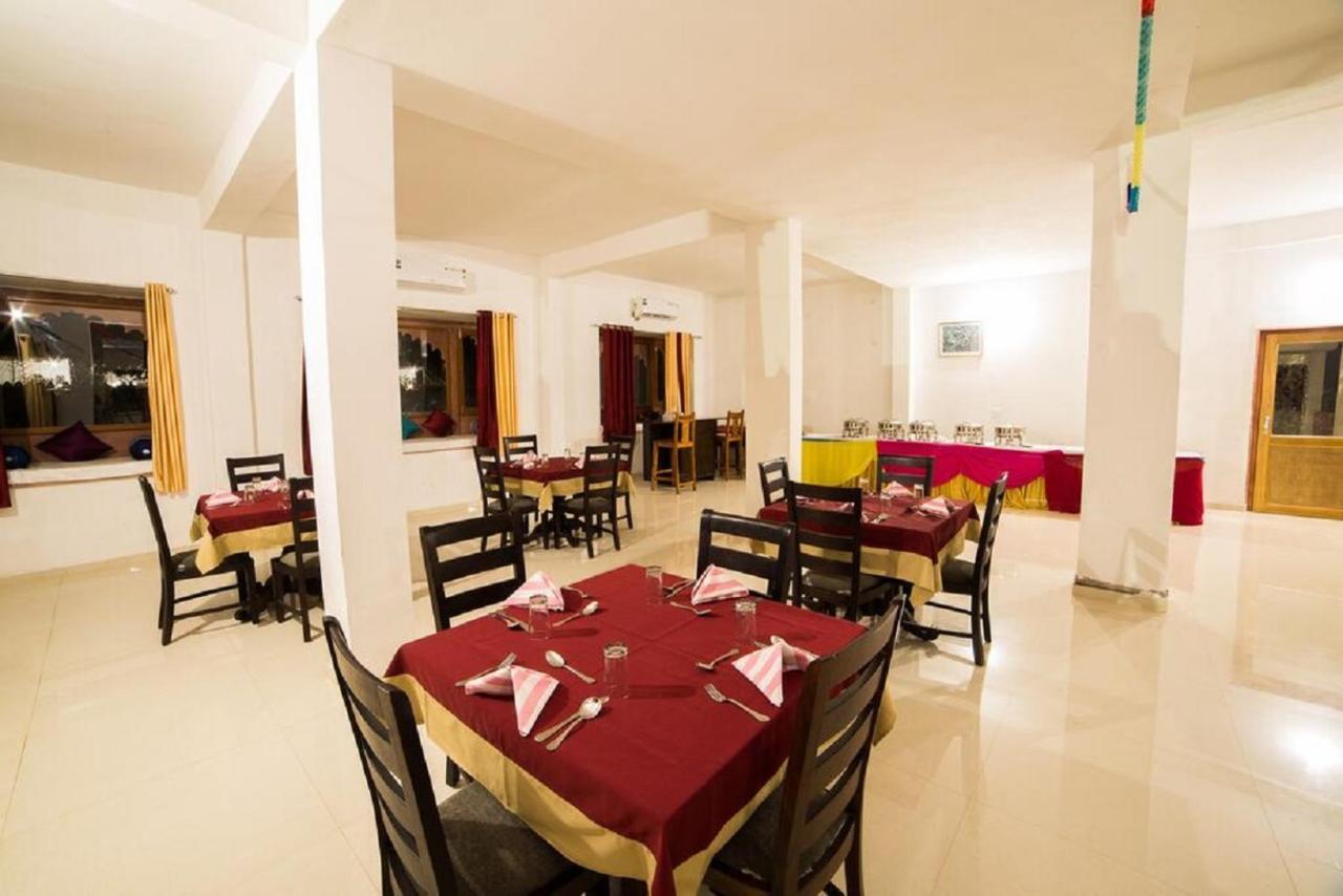 The Sky Imperial Kumbhalmer Resorts Kumbhalgarh Exterior photo