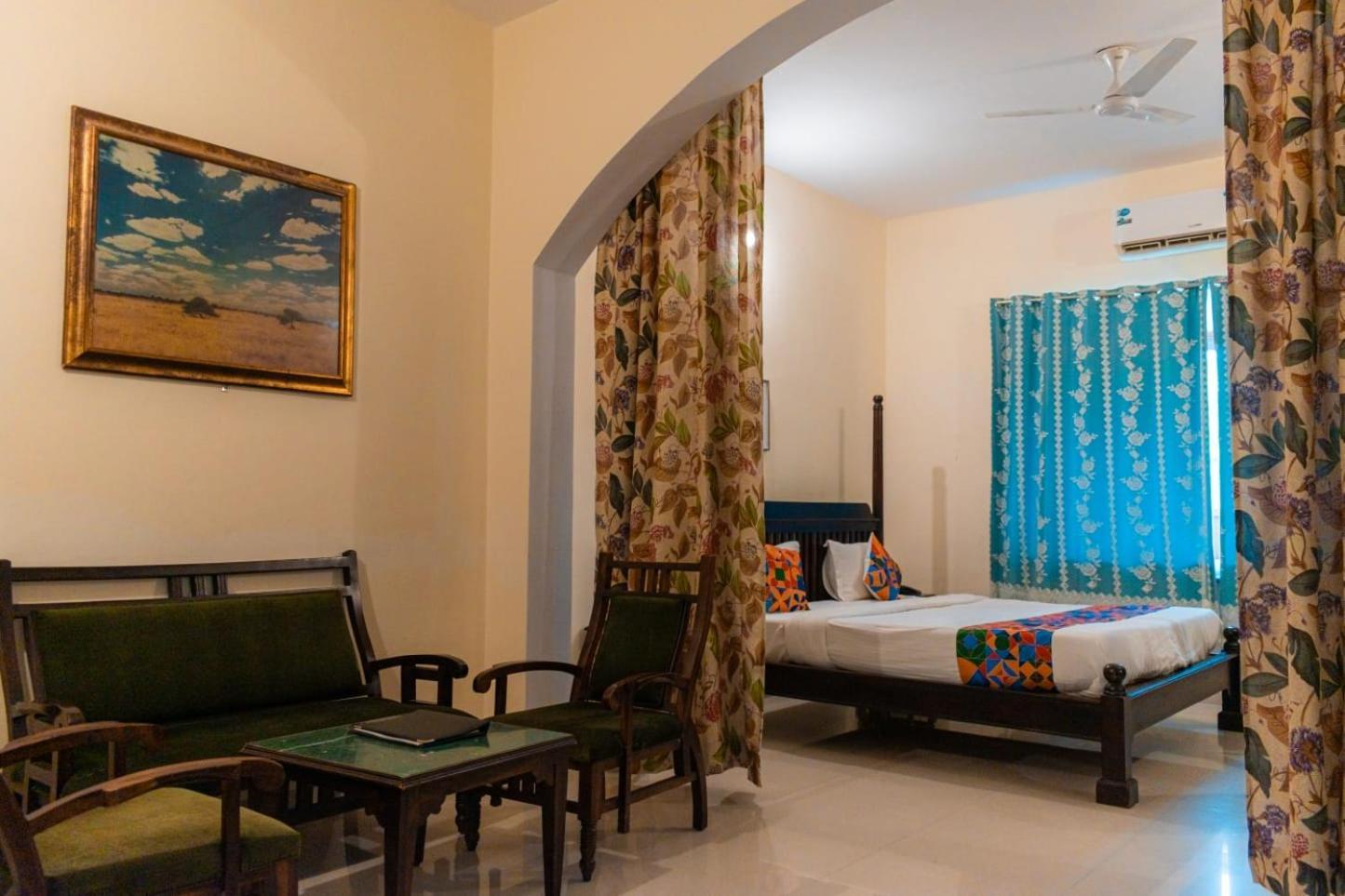 The Sky Imperial Kumbhalmer Resorts Kumbhalgarh Exterior photo
