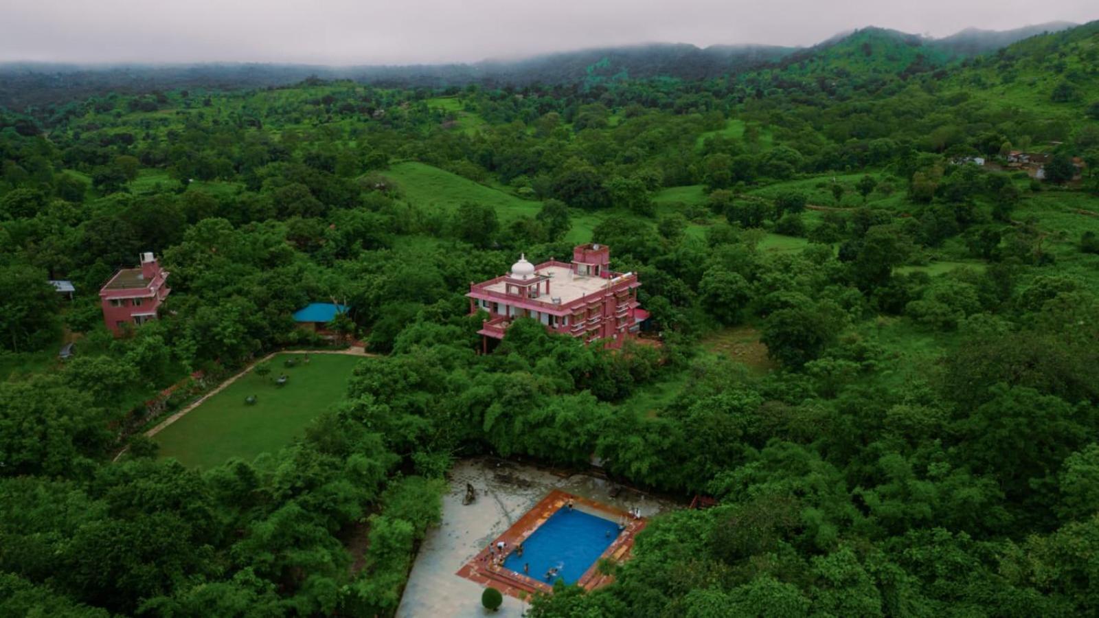 The Sky Imperial Kumbhalmer Resorts Kumbhalgarh Exterior photo